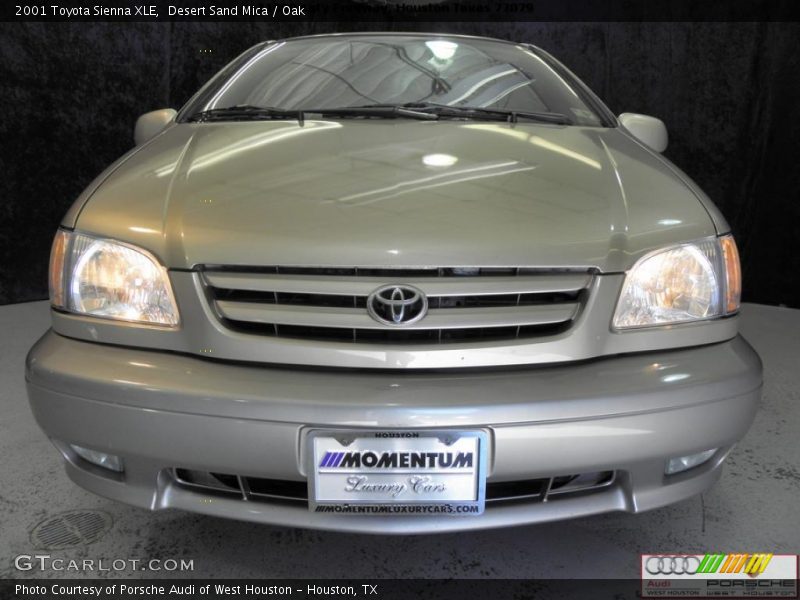 Desert Sand Mica / Oak 2001 Toyota Sienna XLE