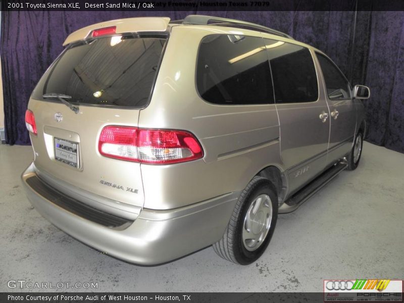 Desert Sand Mica / Oak 2001 Toyota Sienna XLE