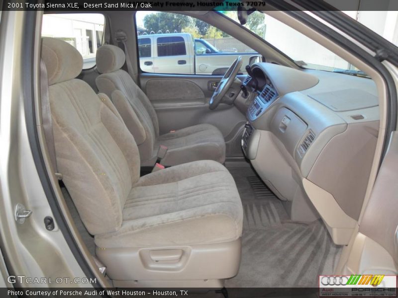 Desert Sand Mica / Oak 2001 Toyota Sienna XLE