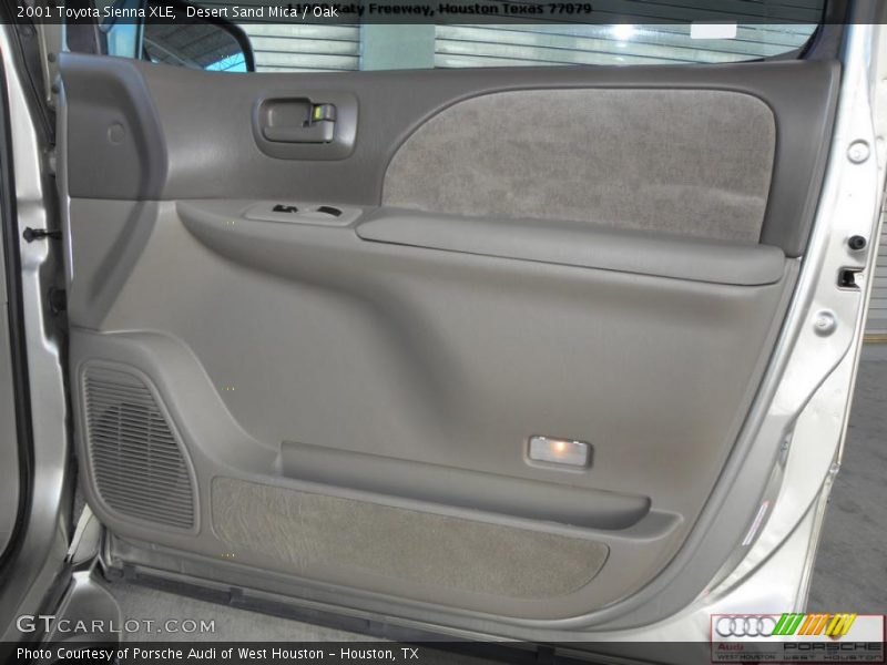 Desert Sand Mica / Oak 2001 Toyota Sienna XLE