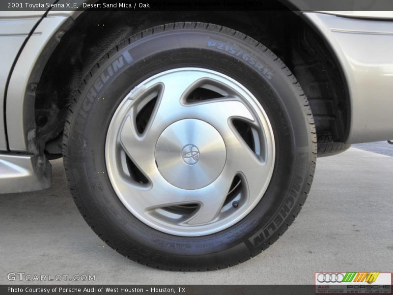Desert Sand Mica / Oak 2001 Toyota Sienna XLE