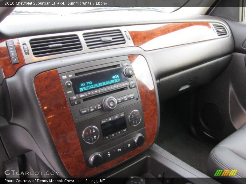 Summit White / Ebony 2010 Chevrolet Suburban LT 4x4