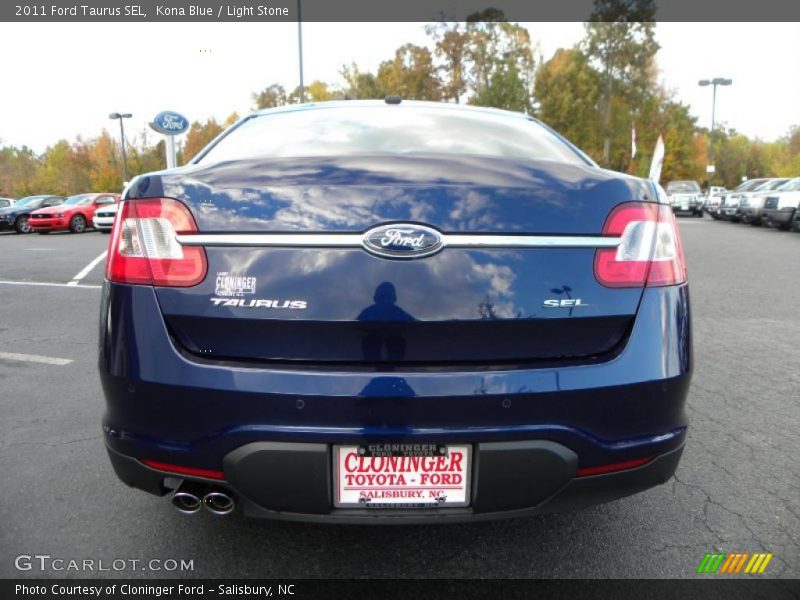 Kona Blue / Light Stone 2011 Ford Taurus SEL