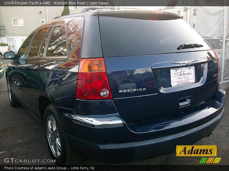 Midnight Blue Pearl / Light Taupe 2004 Chrysler Pacifica AWD