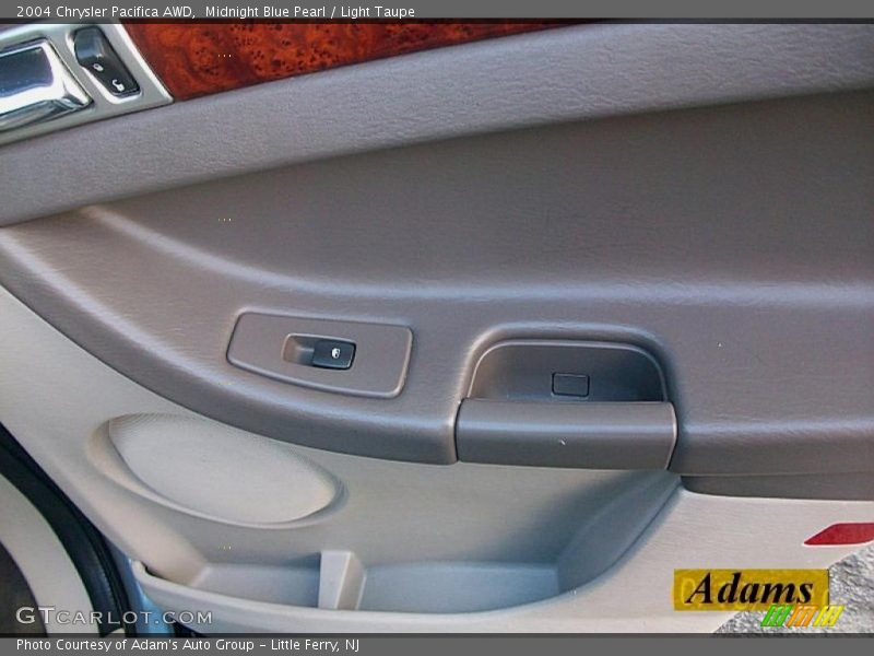 Midnight Blue Pearl / Light Taupe 2004 Chrysler Pacifica AWD