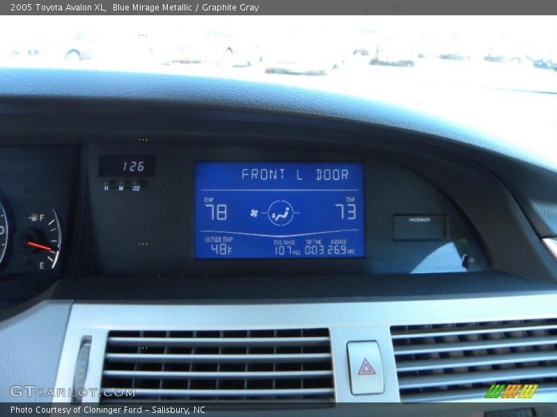 Blue Mirage Metallic / Graphite Gray 2005 Toyota Avalon XL