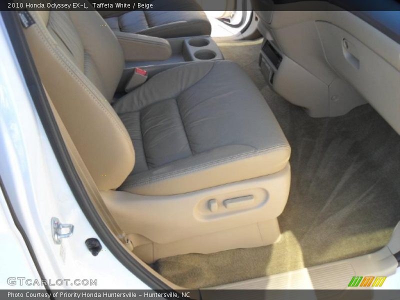 Taffeta White / Beige 2010 Honda Odyssey EX-L