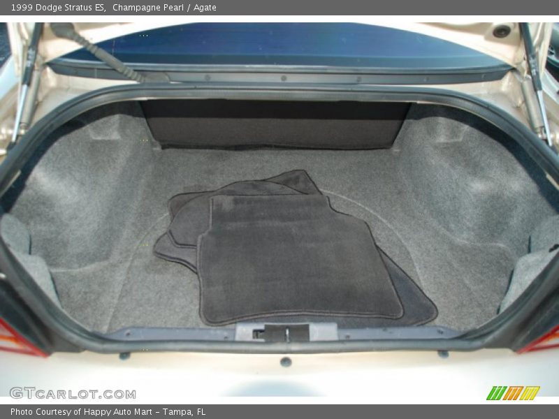  1999 Stratus ES Trunk