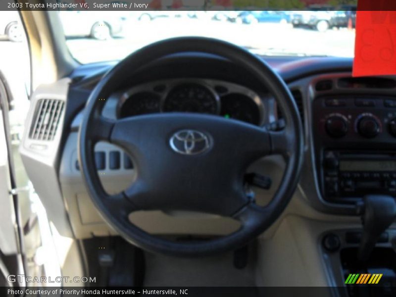 Super White / Ivory 2003 Toyota Highlander V6