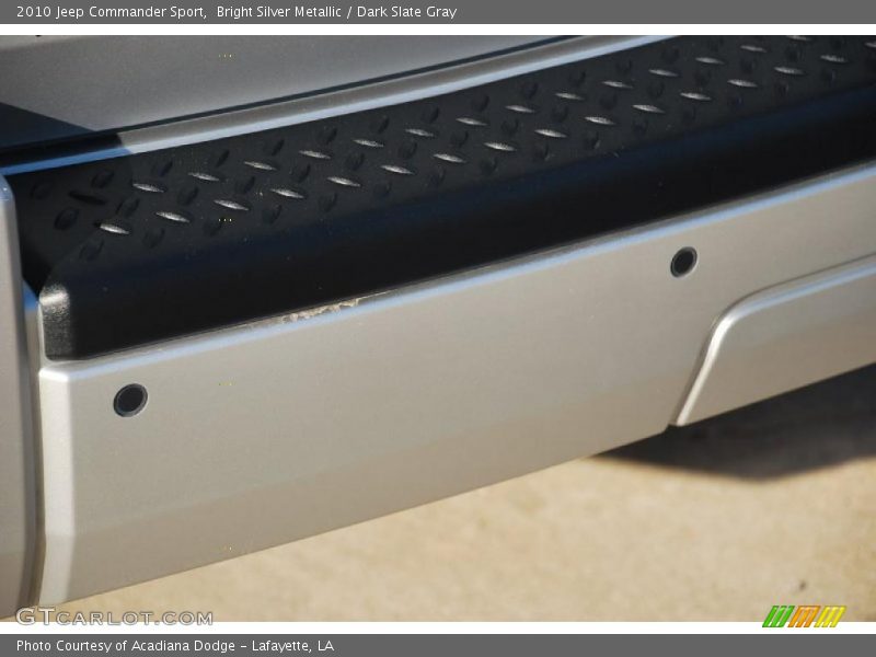 Bright Silver Metallic / Dark Slate Gray 2010 Jeep Commander Sport