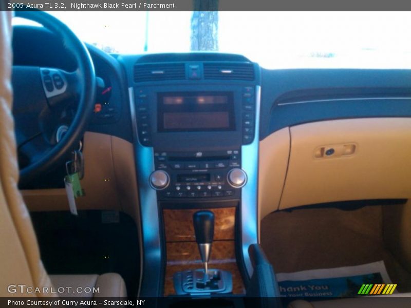 Nighthawk Black Pearl / Parchment 2005 Acura TL 3.2