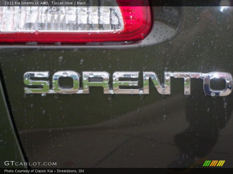 Tuscan Olive / Black 2011 Kia Sorento LX AWD
