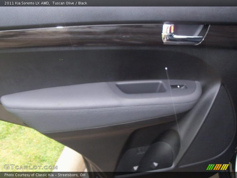 Tuscan Olive / Black 2011 Kia Sorento LX AWD