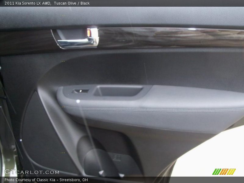 Tuscan Olive / Black 2011 Kia Sorento LX AWD