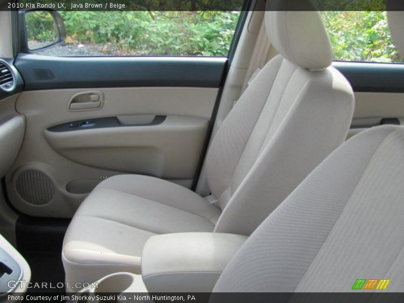  2010 Rondo LX Beige Interior