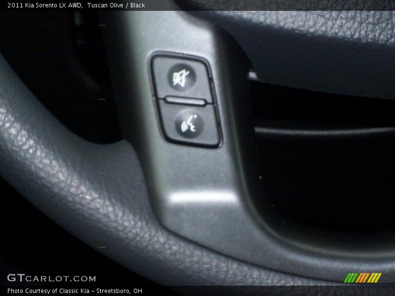 Tuscan Olive / Black 2011 Kia Sorento LX AWD