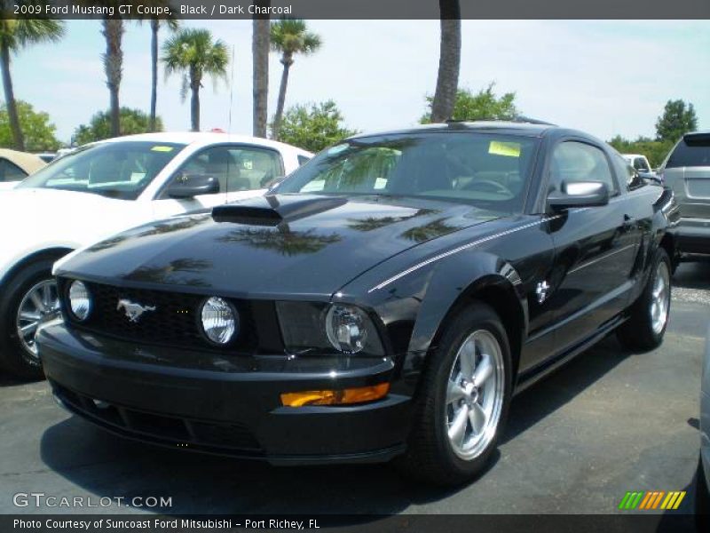 Black / Dark Charcoal 2009 Ford Mustang GT Coupe