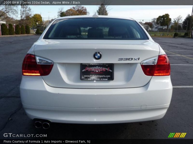 Alpine White / Black 2006 BMW 3 Series 330xi Sedan