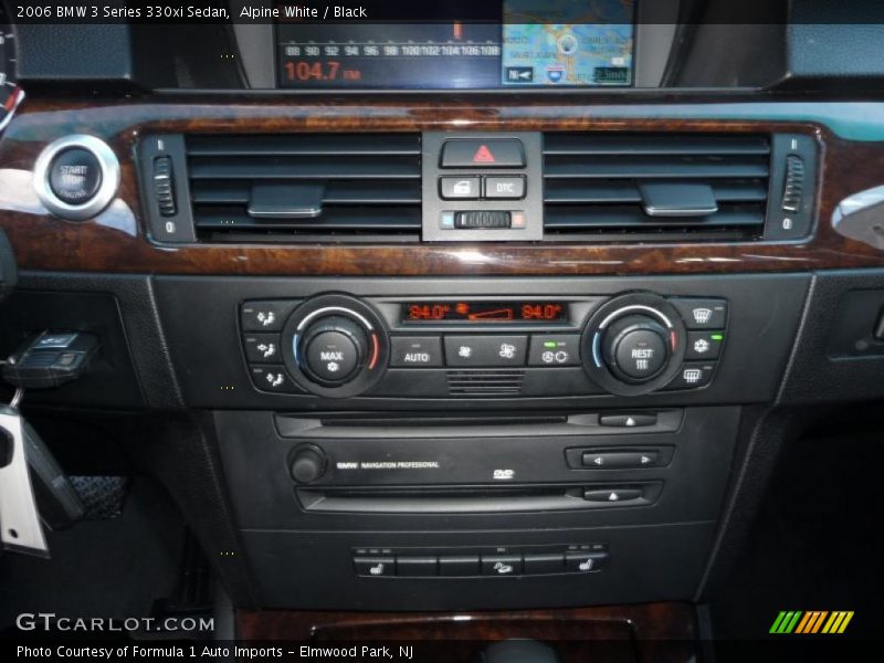 Controls of 2006 3 Series 330xi Sedan