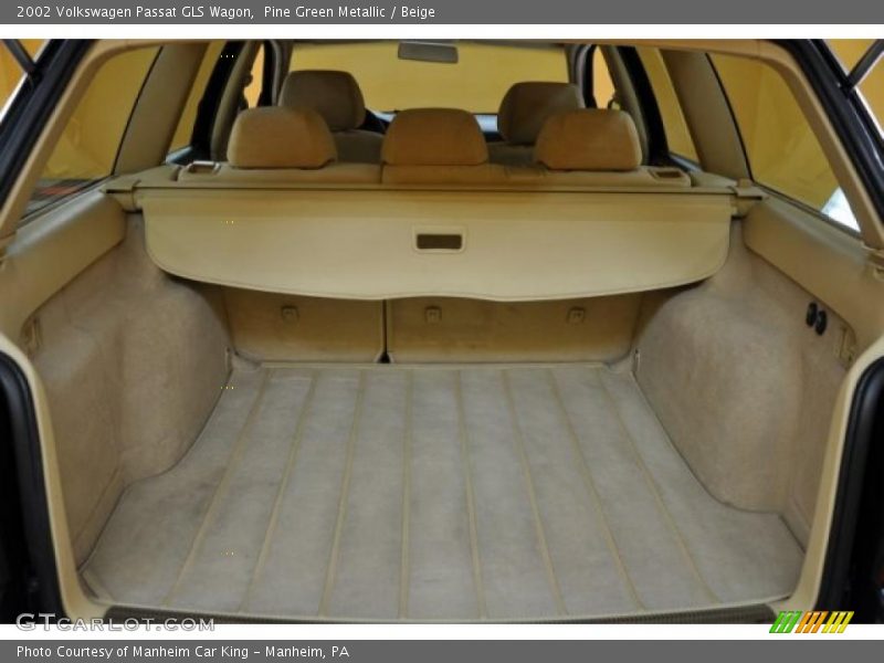 Pine Green Metallic / Beige 2002 Volkswagen Passat GLS Wagon