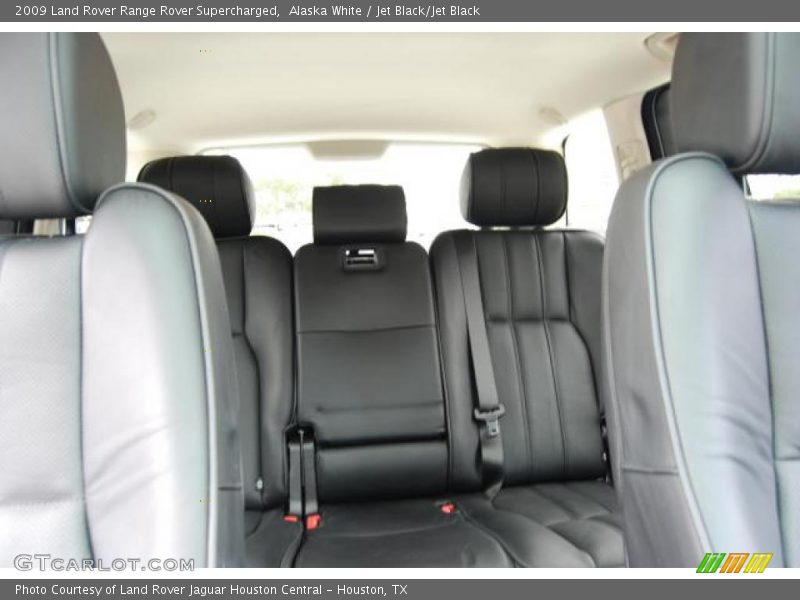 Alaska White / Jet Black/Jet Black 2009 Land Rover Range Rover Supercharged