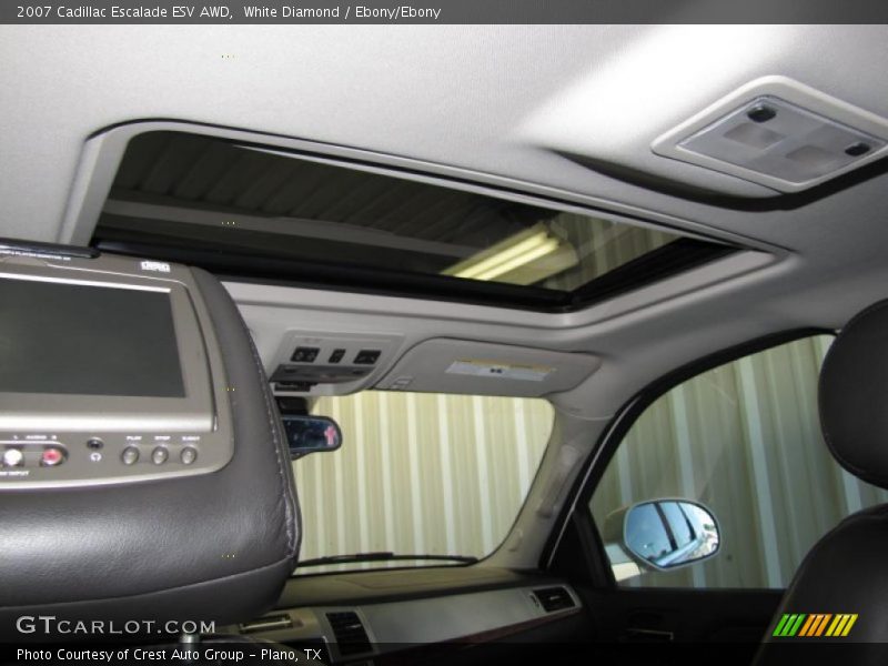 White Diamond / Ebony/Ebony 2007 Cadillac Escalade ESV AWD