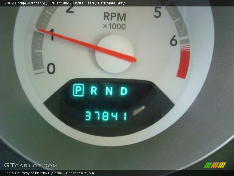 Brilliant Black Crystal Pearl / Dark Slate Gray 2009 Dodge Avenger SE