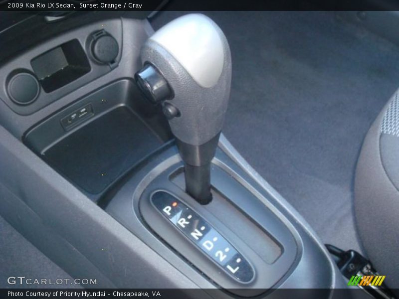  2009 Rio LX Sedan 4 Speed Automatic Shifter