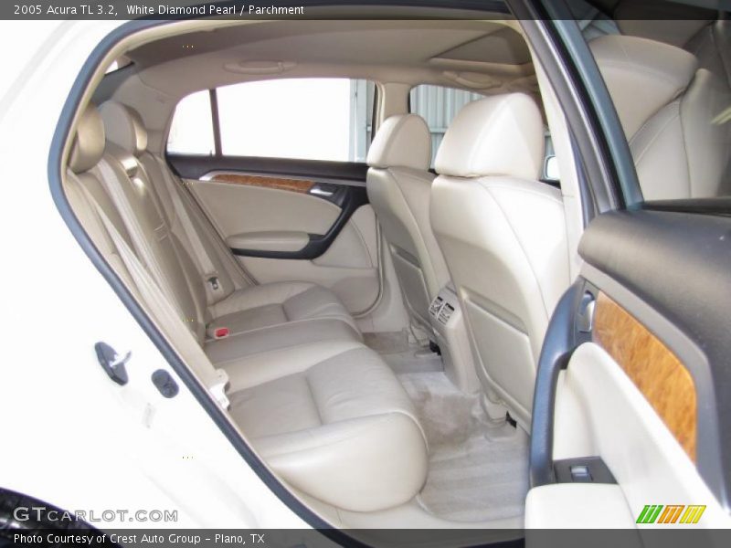  2005 TL 3.2 Parchment Interior