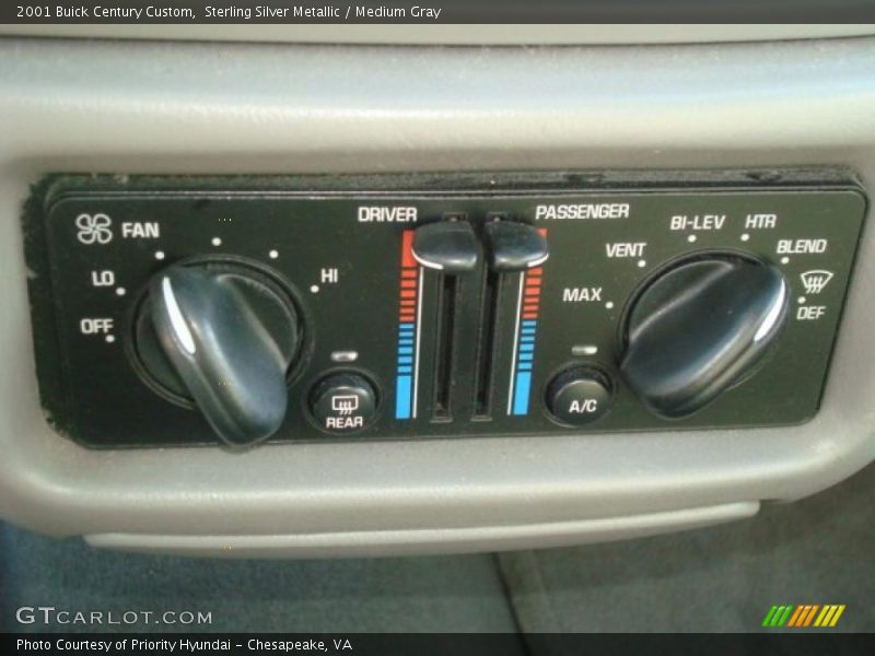Sterling Silver Metallic / Medium Gray 2001 Buick Century Custom