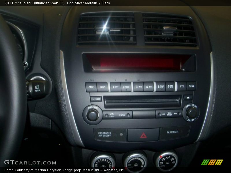 Controls of 2011 Outlander Sport ES