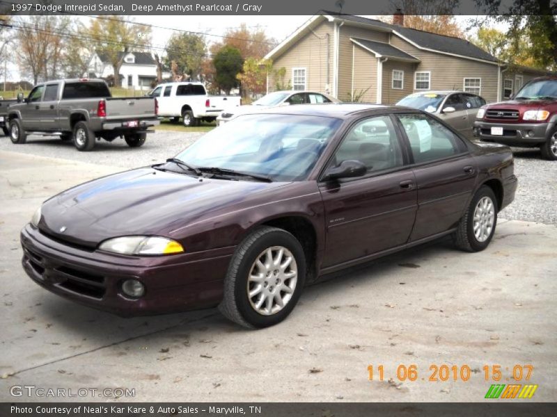 Front 3/4 View of 1997 Intrepid Sedan
