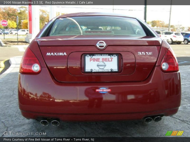 Red Opulence Metallic / Cafe Latte 2006 Nissan Maxima 3.5 SE