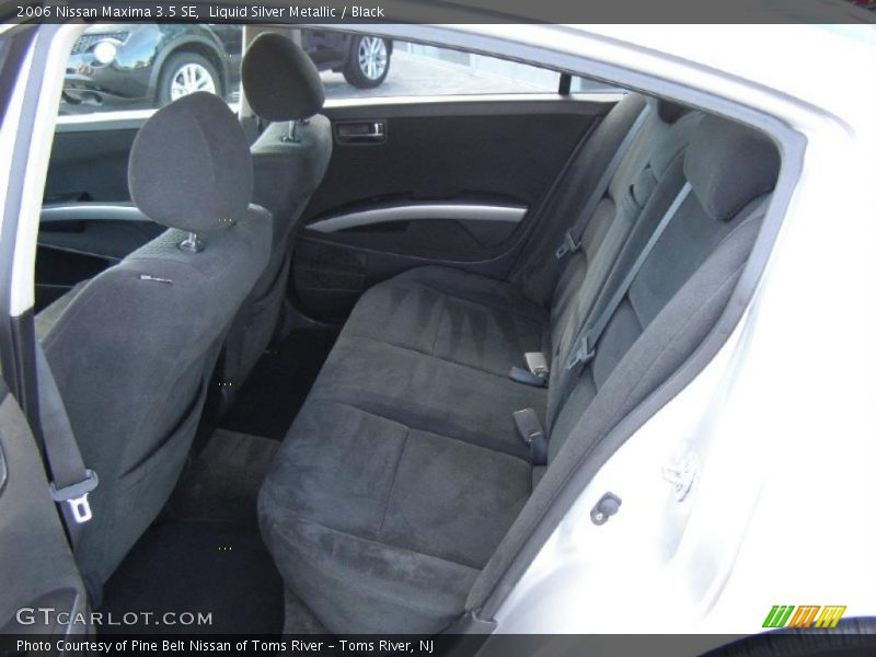 Liquid Silver Metallic / Black 2006 Nissan Maxima 3.5 SE