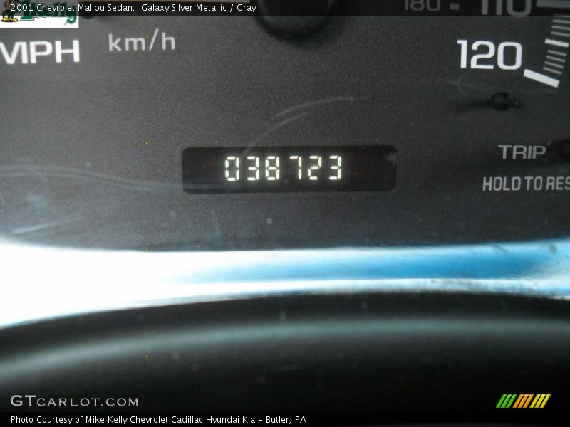 Galaxy Silver Metallic / Gray 2001 Chevrolet Malibu Sedan