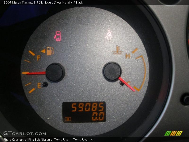 Liquid Silver Metallic / Black 2006 Nissan Maxima 3.5 SE