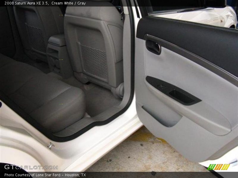 Cream White / Gray 2008 Saturn Aura XE 3.5