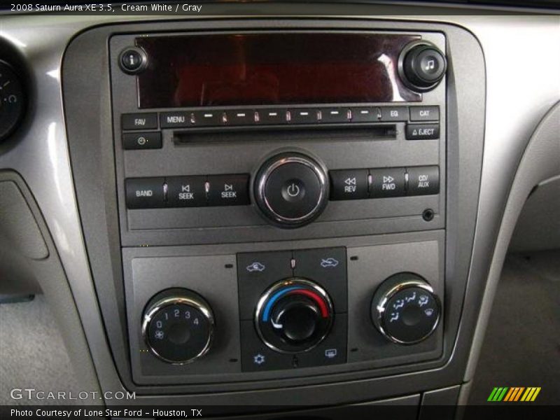 Cream White / Gray 2008 Saturn Aura XE 3.5