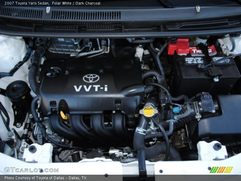 Polar White / Dark Charcoal 2007 Toyota Yaris Sedan