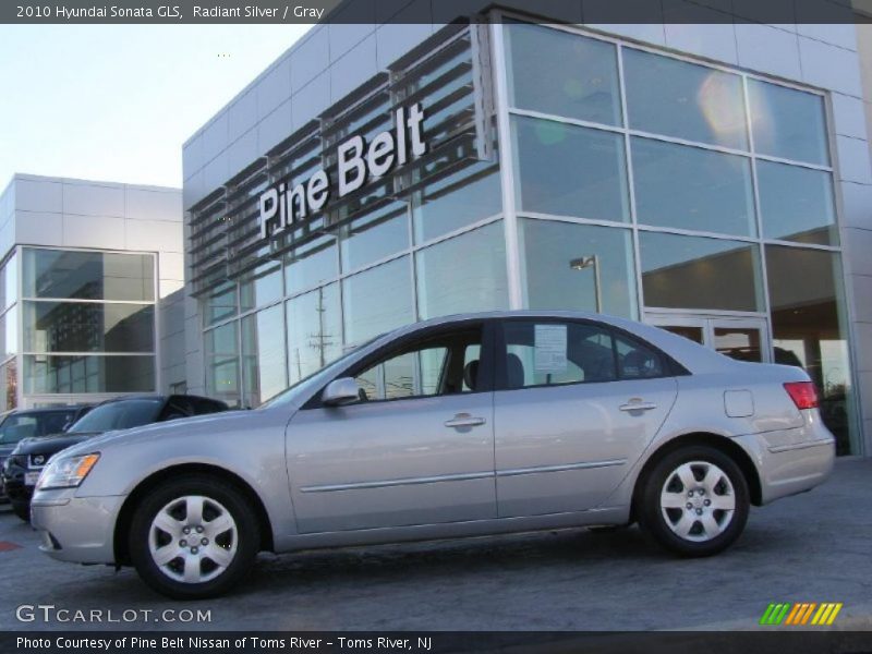 Radiant Silver / Gray 2010 Hyundai Sonata GLS