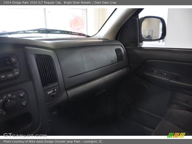Bright Silver Metallic / Dark Slate Gray 2004 Dodge Ram 1500 SLT Regular Cab