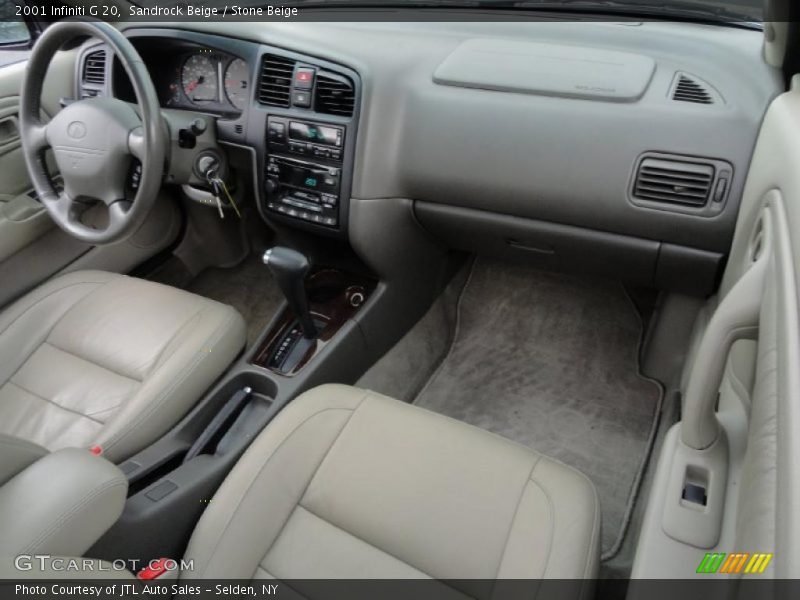 Dashboard of 2001 G 20