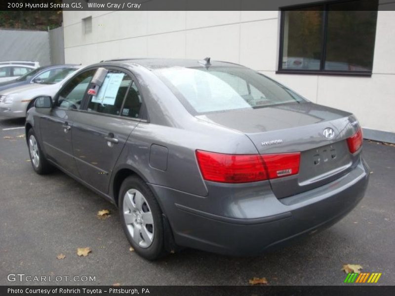Willow Gray / Gray 2009 Hyundai Sonata GLS