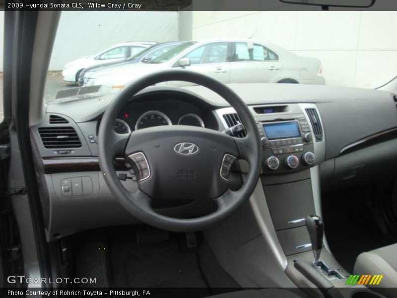Willow Gray / Gray 2009 Hyundai Sonata GLS