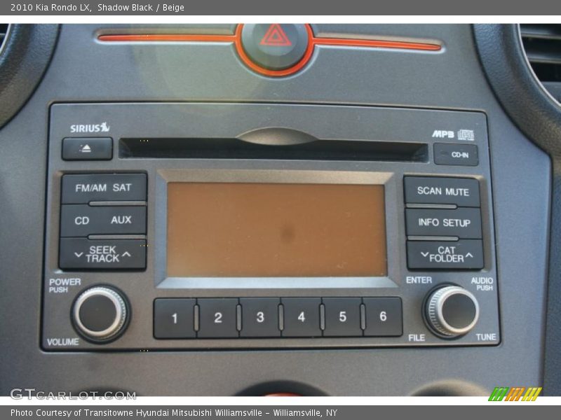 Controls of 2010 Rondo LX