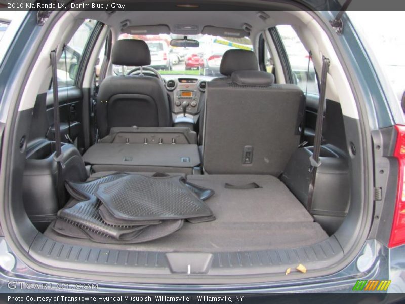  2010 Rondo LX Trunk