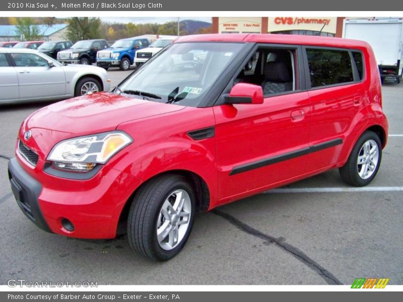 Front 3/4 View of 2010 Soul +