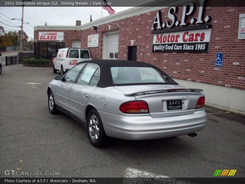 Sterling Metallic / Dark Gray 2001 Oldsmobile Intrigue GLS