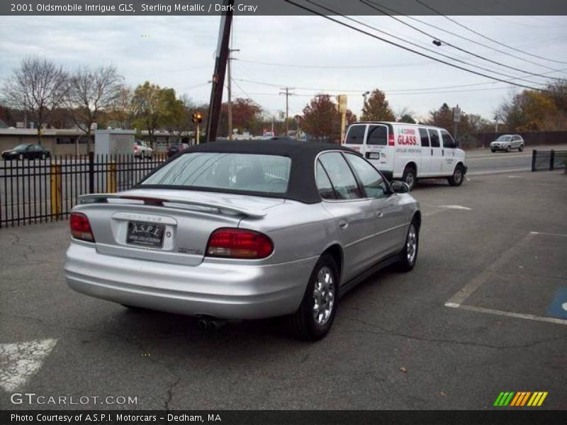 Sterling Metallic / Dark Gray 2001 Oldsmobile Intrigue GLS