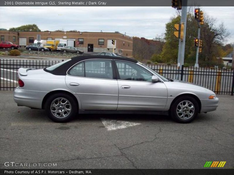 Sterling Metallic / Dark Gray 2001 Oldsmobile Intrigue GLS